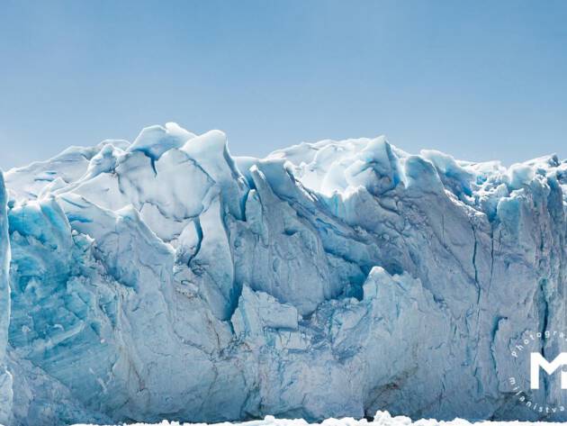Iceberg wall front view