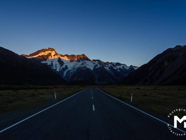 Road view in the front of big mountain