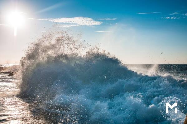 Big ocean wave