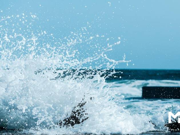 Ocean water splash