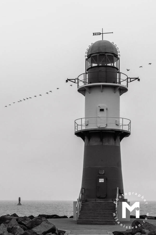 Leuchtturm Warnemünde / Radisson Rostock Edition - Image 2